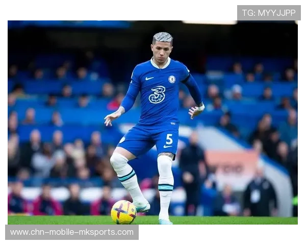 切尔西若引进创造型中场控制比赛节奏